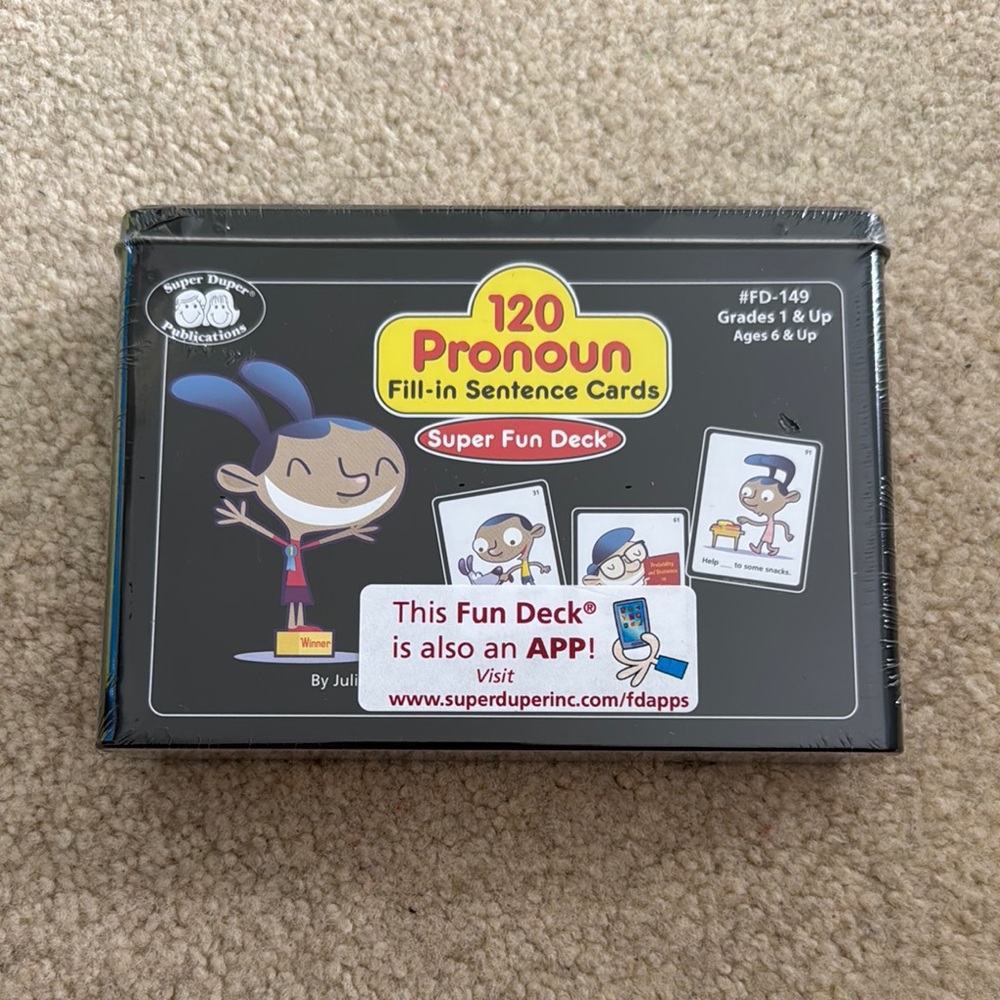 120 Pronoun Fill-in Sentence Cards - Super Duper Publications
